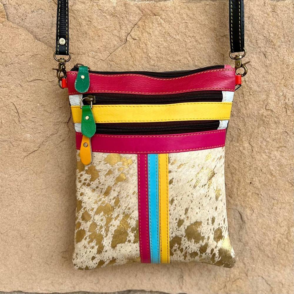 NEW FOLKLORE COUTURE women's kaizer crossbody bag in gold splatter